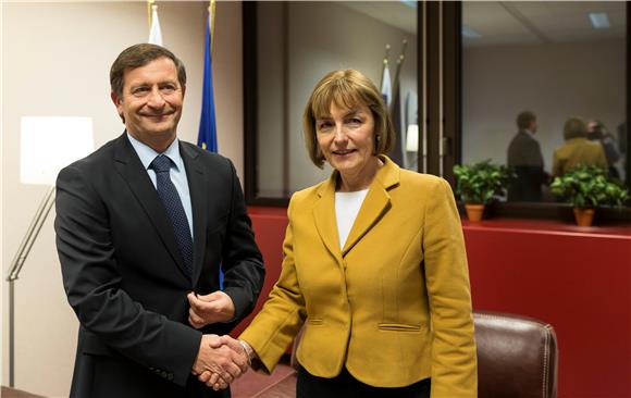 Sastanak Pusić i Erjavec u srijedu u Otočcu ob Krki                                                                                                                                                                                             