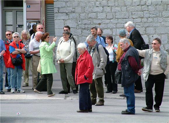 U Makarsku stigli prvi ovoljetni turisti                                                                                                                                                                                                        