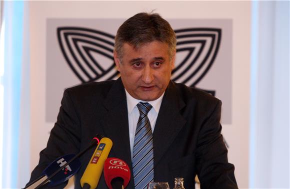 Karamarko: Nezadovoljnici u HDZ-u nisu previše snažni ni brojni                                                                                                                                                                                 