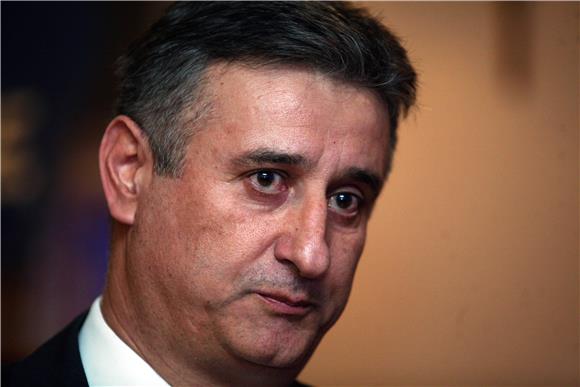 Karamarko: Hrvatska je ugrožena, samo je HDZ može voditi                                                                                                                                                                                        