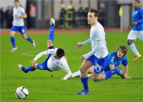 Hajduk - Dinamo 1-2 (poluvrijeme)                                                                                                                                                                                                               