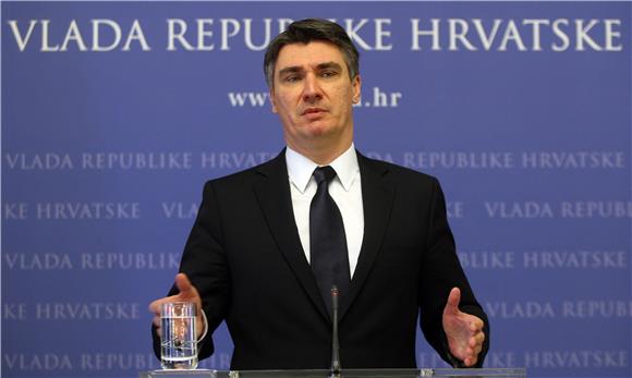 Milanović: projekt na Srđu primjer kako se u Hrvatskoj ne bi trebalo raditi                                                                                                                                                                     