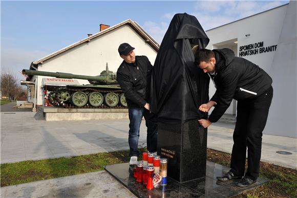 U Vukovaru počela akcija "Tko se boji istine i pravde"                                                                                                                                                                                          