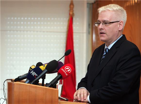 Josipović čestitao novoizabranom papi Franji                                                                                                                                                                                                    