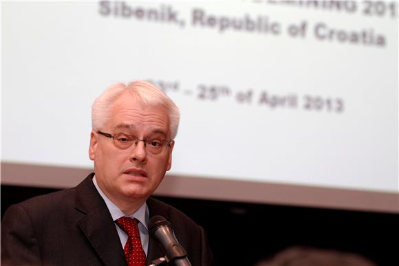 Josipović: sindikalni prosvjedi su izraz demokracije                                                                                                                                                                                            