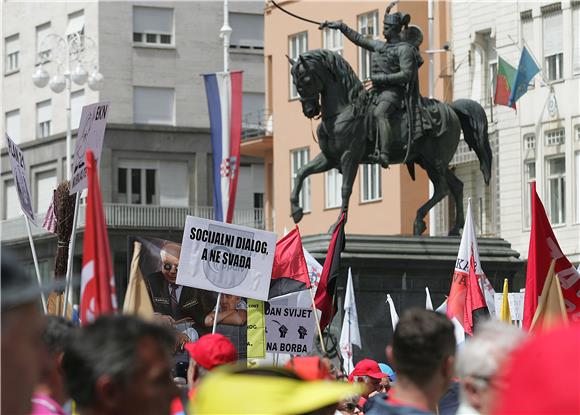 Zagreb: Sindikati poručili Vladi da promijeni ekonomsku politiku                                                                                                                                                                                