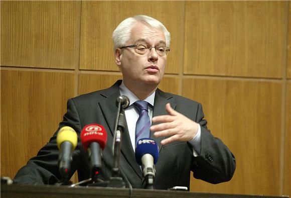 Josipović: bez obzira na teškoće EU obećava                                                                                                                                                                                                     