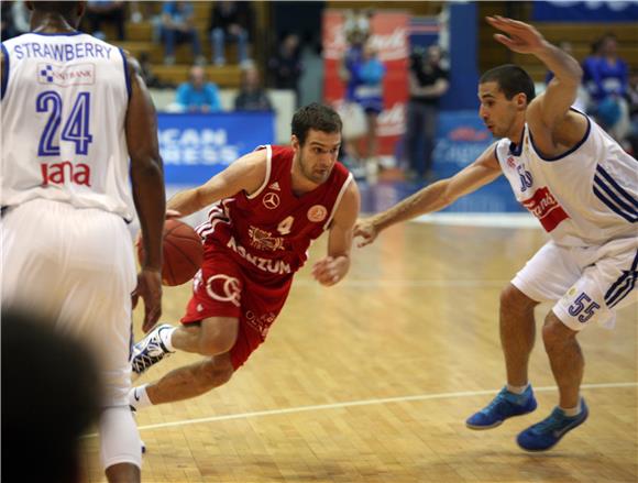 Cibona - Jolly JBS 99:74                                                                                                                                                                                                                        