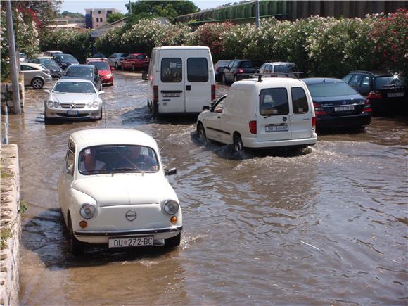 Nevrijeme na dubrovačkom području                                                                                                                                                                                                               