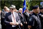 Knin: polaganje vijenaca ispod Spomenika Hrvatske pobjede Oluja 95                                                                                                                                                                              