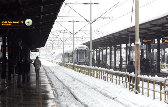 HŽ: sve pruge otvorene, vlakovi na više linija kasne                                                                                                                                                                                            