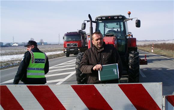 Prosvjedi seljaka u varaždinskoj županiji                                                                                                                                                                                                       