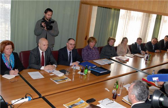 Zmajlović i Šarović zadovoljni planovima za Bosanski Brod                                                                                                                                                                                       