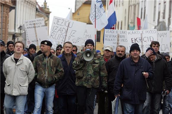 Prosvjed radnika Diokia na Markovom trgu                                                                                                                                                                                                        