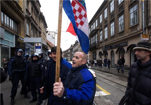 Radnici Diokija blokirali su križanje Ilice i Frankopanske                                                                                                                                                                                      