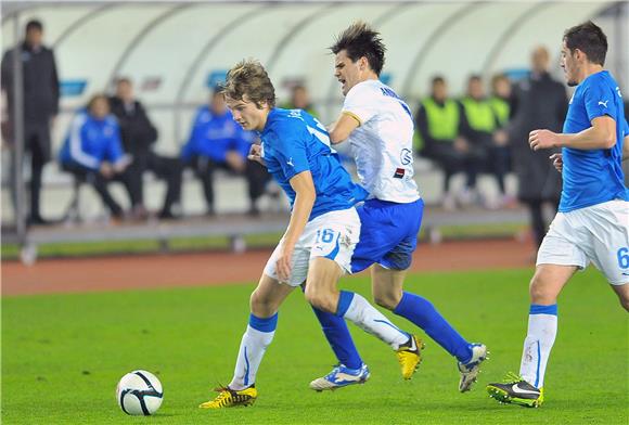 Hajduk - Dinamo 1-2 (poluvrijeme)                                                                                                                                                                                                               