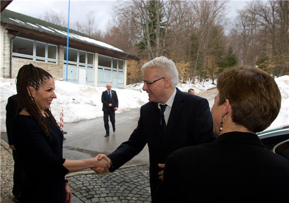 Predsjednik Josipović otvorio skup o poduzetnicama u ruralnim područjima                                                                                                                                                                        