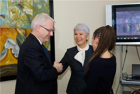 Predsjednik Josipović otvorio skup o poduzetnicama u ruralnim područjima                                                                                                                                                                        