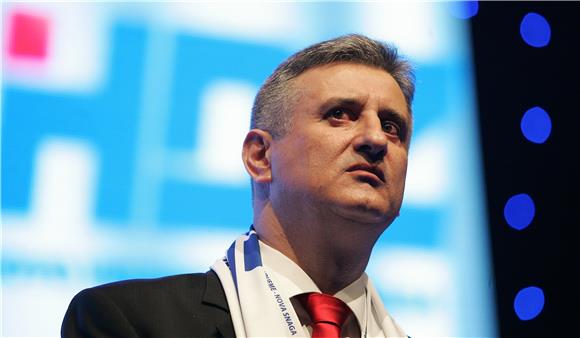 Karamarko: vladajuća koalicija raspada se po svim šavovima                                                                                                                                                                                      