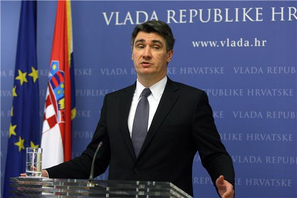 Milanović pozvao Jakovčića da uđe u vladu                                                                                                                                                                                                       