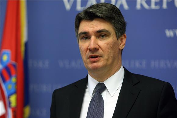 Milanović pozvao Jakovčića da uđe u vladu                                                                                                                                                                                                       