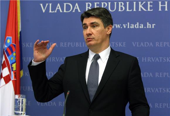 Milanović pozvao Jakovčića da uđe u vladu                                                                                                                                                                                                       