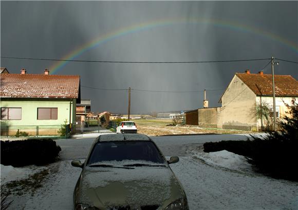 Obilna tuča na karlovačkom području                                                                                                                                                                                                             