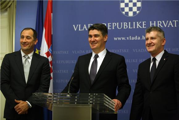 Milanović, Šuker i Štimac održali tiskovnu konferenciju                                                                                                                                                                                         