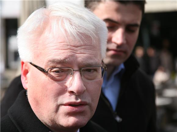 Predsjednik Josipović sudjelovao na obilježavanju 'Dana narcisa'                                                                                                                                                                                