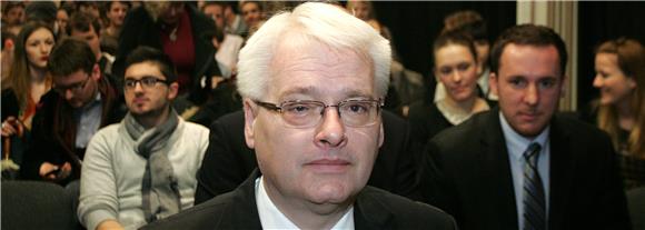 Josipović: Kampanja za euroizbore je vrlo skromna                                                                                                                                                                                               