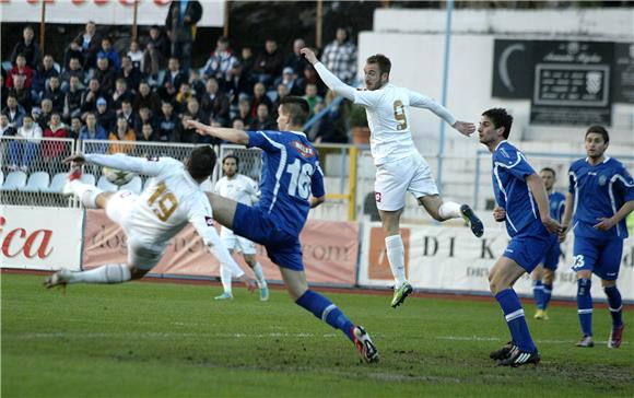 Rijeka - Osijek 1-0                                                                                                                                                                                                                             