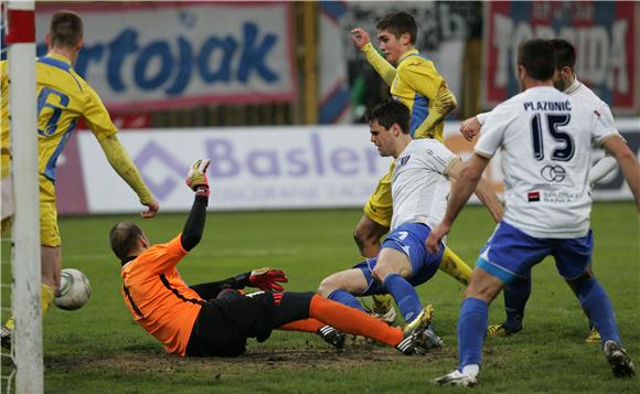 HNL: Inter Zaprešić - Hajduk 0-1 (poluvrijeme)                                                                                                                                                                                                  