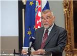 Mesić: poruke skupa protiv ćirilice udar su na ustavni poredak                                                                                                                                                                                  