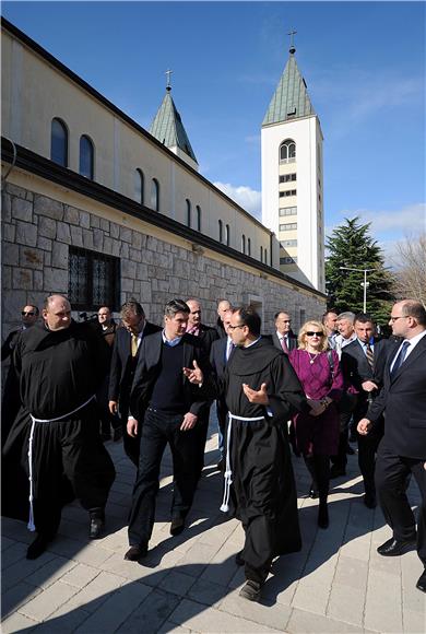 Premijer Milanović posjetio Međugorje                                                                                                                                                                                                           