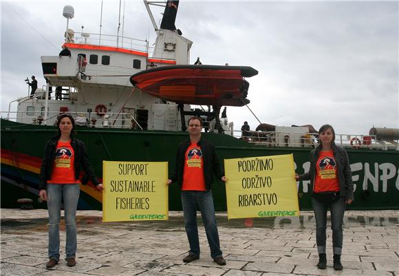 Greenpeaceov brod uplovio u riječku luku                                                                                                                                                                                                        