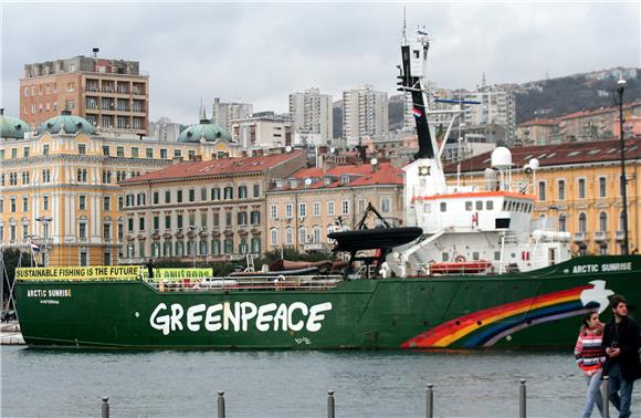 Greenpeaceov brod uplovio u riječku luku                                                                                                                                                                                                        