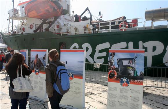 Tiskovna konferencija na Greenpeaceovom brodu Arctic Sunrise                                                                                                                                                                                    