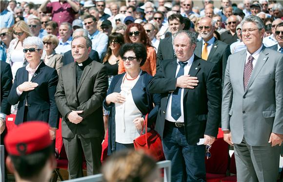 Svečano otvorena šetnica na Zapadnoj obali u Splitu                                                                                                                                                                                             