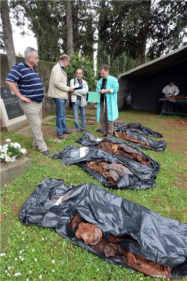 Ekshumacija posmrtnih ostataka osoba stradalih u Domovinskom ratu 1995. godine                                                                                                                                                                  