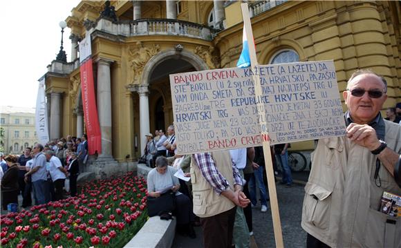 Sedmi javni prosvjed 'Krug za trg'                                                                                                                                                                                                              