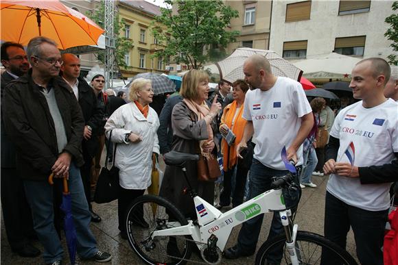 Programom na Cvjetnom trgu završio Europski tjedan                                                                                                                                                                                              