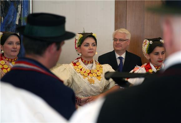 Predsjednik Ivo Josipović primio građane na kavu                                                                                                                                                                                                