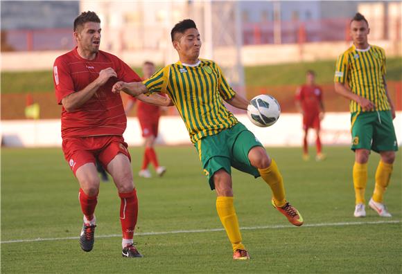 HNL: Split - Istra 1961 0:0 poluvrijeme                                                                                                                                                                                                         