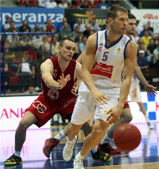 Polufinale doigravanja prvenstva Hrvatske za košarkaše: Cibona - Jolly JBS                                                                                                                                                                      