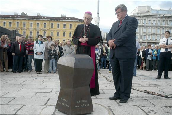 Bitva u spomen na 10. godišnjicu dolaska pape u Rijeku                                                                                                                                                                                          