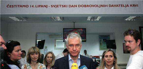 Rajko Ostojić posjetio Hrvatski zavod za transfuzijsku medicinu                                                                                                                                                                                 