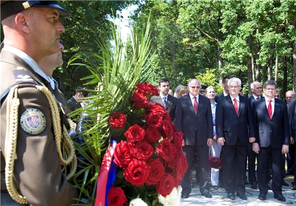 Brezovica: Svečanost u povodu Dana antifašističke borbe                                                                                                                                                                                         