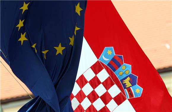 Hrvatska 1. srpnja postaje članicom Europske Unije                                                                                                                                                                                              