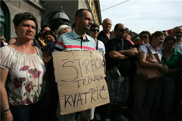 Prosvjed prodavača zagrebačkih tržnica                                                                                                                                                                                                          