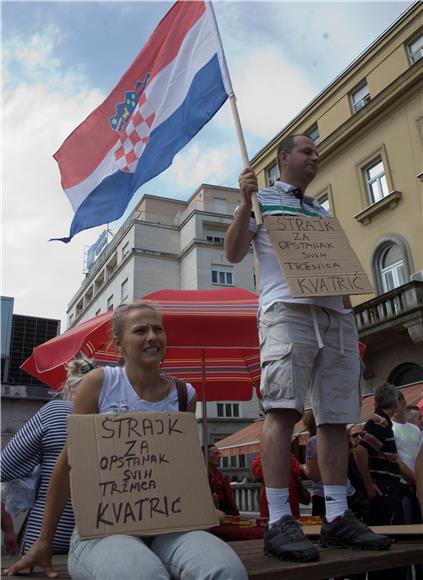 Zajednički prosvjed zakupaca tržnica protiv fiskalizacije                                                                                                                                                                                       